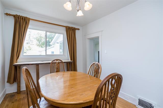 









393


Machray

AVE,
Winnipeg,




MB
R2W 1A5

