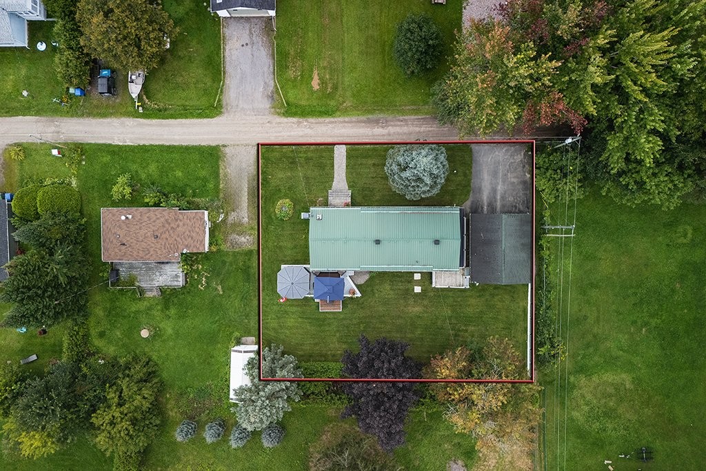 









95


Av. des Peupliers

,
Pontiac,




QC
J0X2G0

