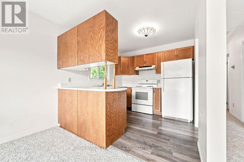 












57 RIDGE ROAD

,
Deep River,




Ontario
K0J1P0

