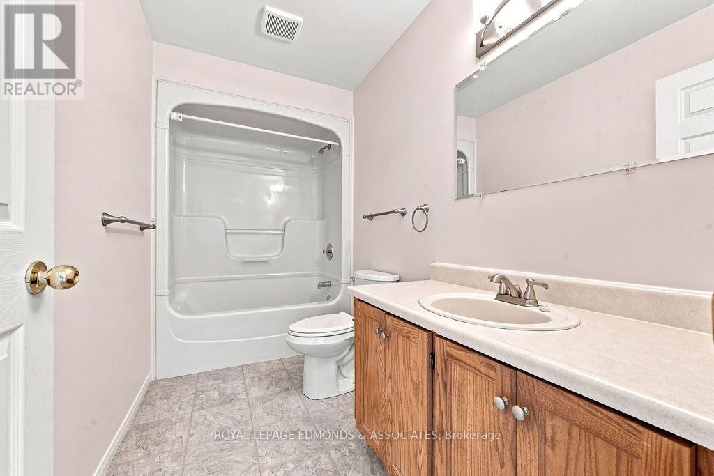 












57 RIDGE ROAD

,
Deep River,




Ontario
K0J1P0

