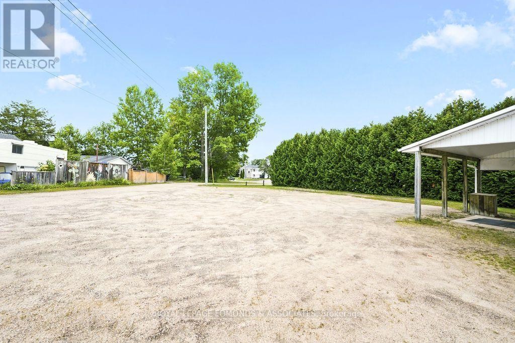 












57 RIDGE ROAD

,
Deep River,




Ontario
K0J1P0

