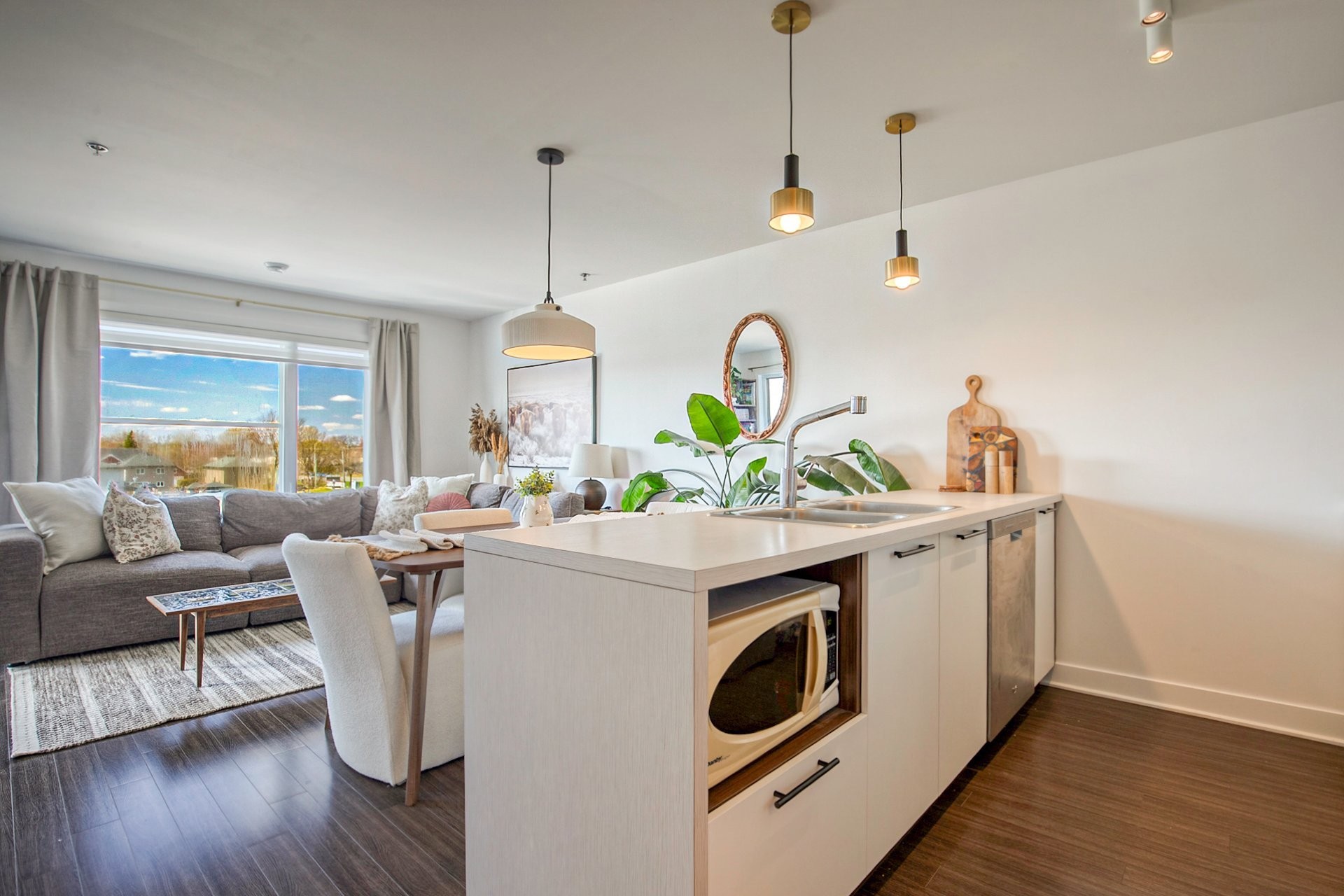 









50


Ch. de la Carrière

, 311,
Carignan,




QC
J3L0N5

