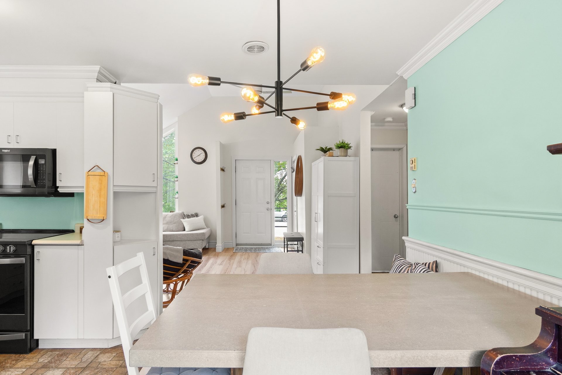 









1146


Rue St-Alexis

,
Trois-Rivières,




QC
G8T1B9

