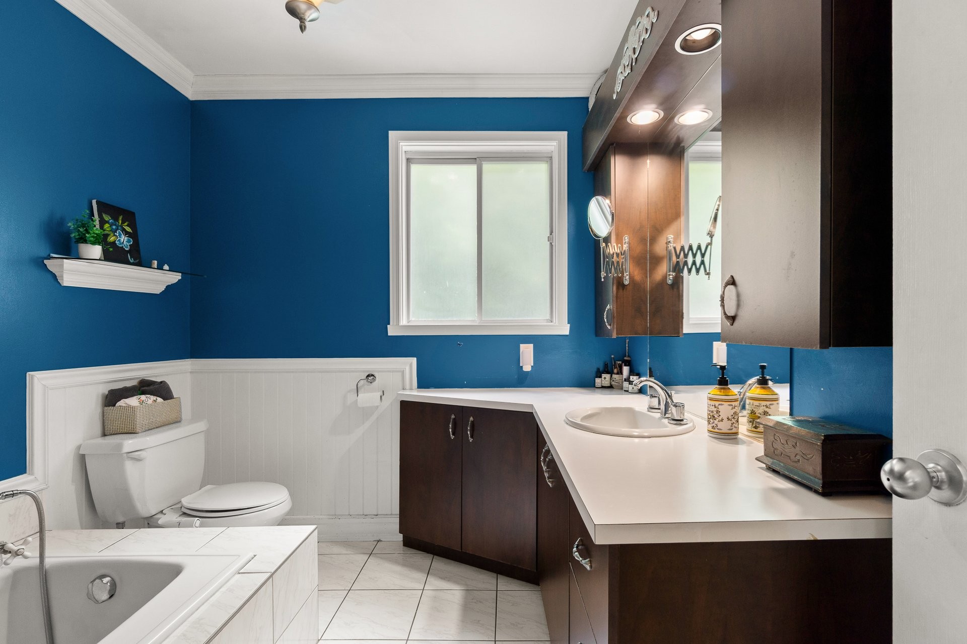 









1146


Rue St-Alexis

,
Trois-Rivières,




QC
G8T1B9


