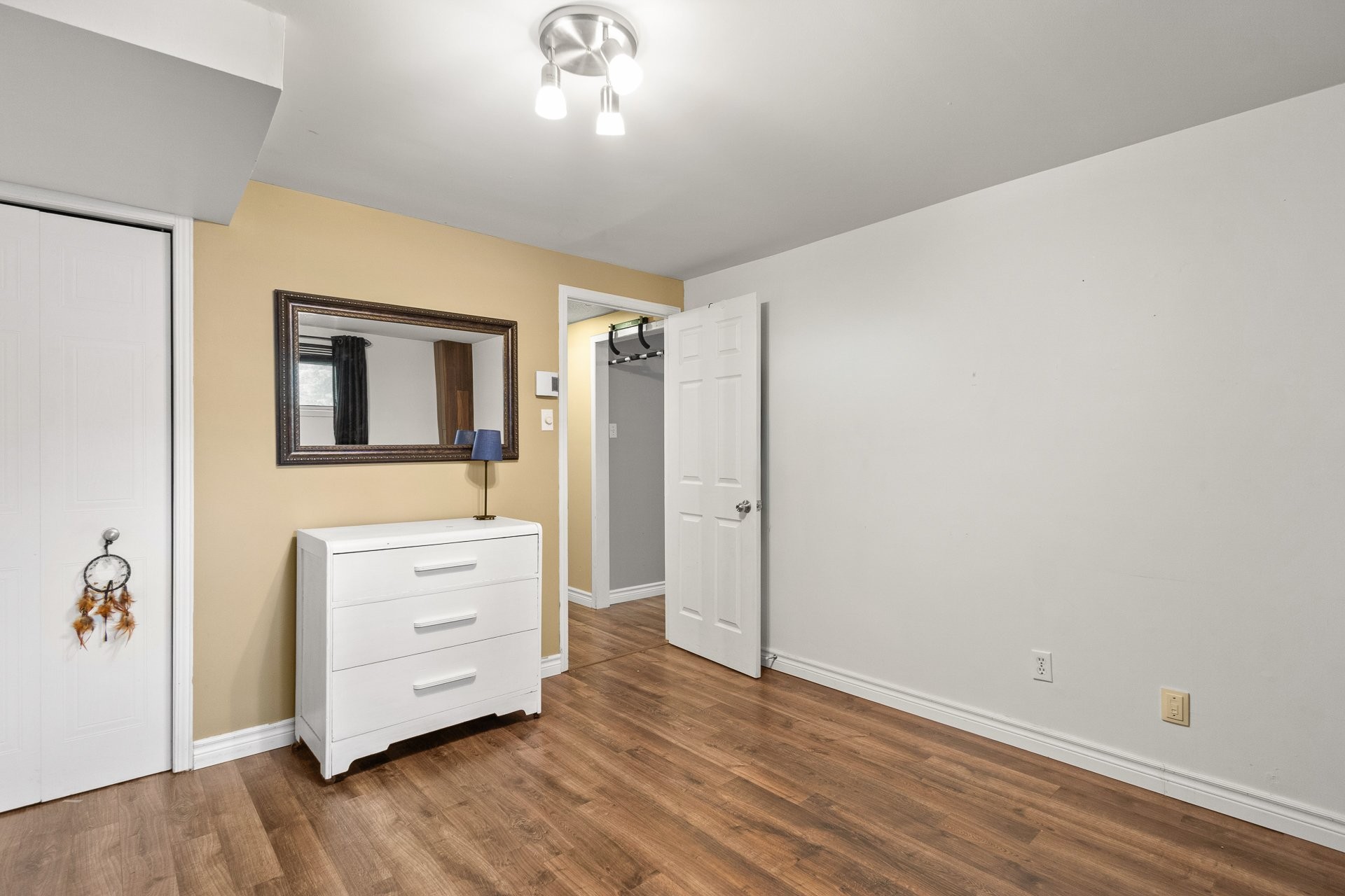 









1146


Rue St-Alexis

,
Trois-Rivières,




QC
G8T1B9

