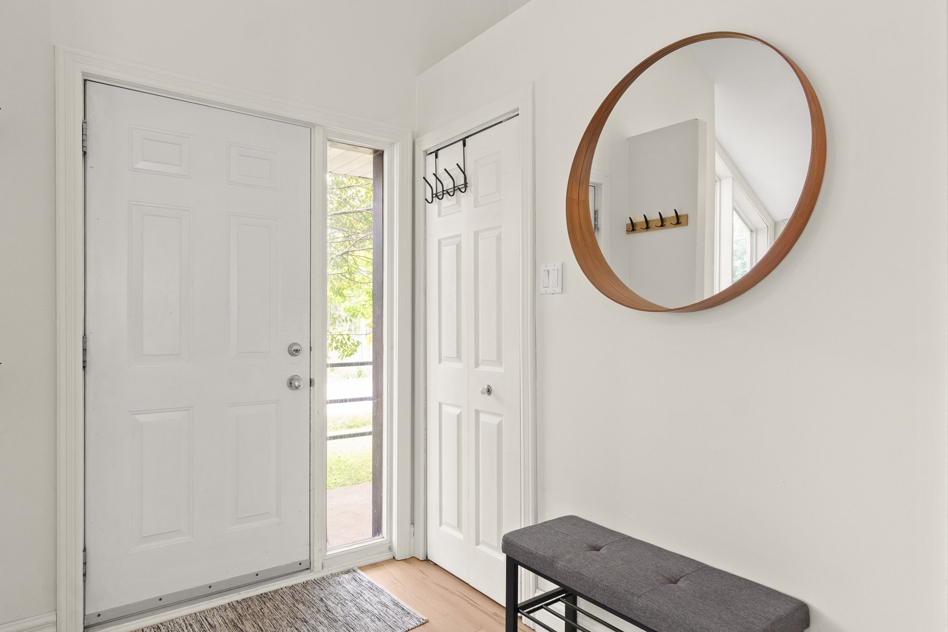 









1146


Rue St-Alexis

,
Trois-Rivières,




QC
G8T1B9


