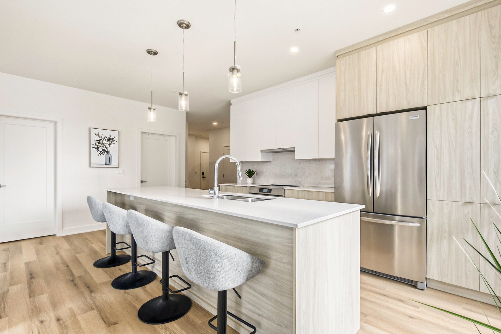









4240


Rue Olivier-Fournier

, 201,
Longueuil (Saint-Hubert),




QC
J3Y1K6

