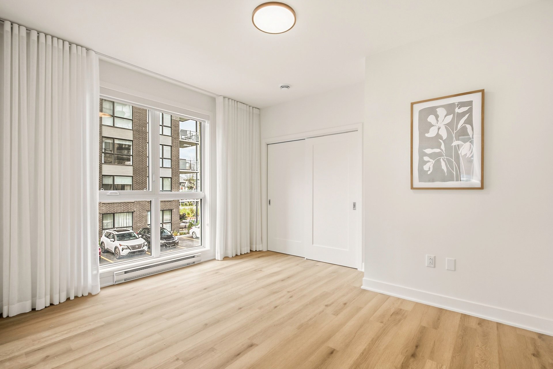 









4240


Rue Olivier-Fournier

, 201,
Longueuil (Saint-Hubert),




QC
J3Y1K6

