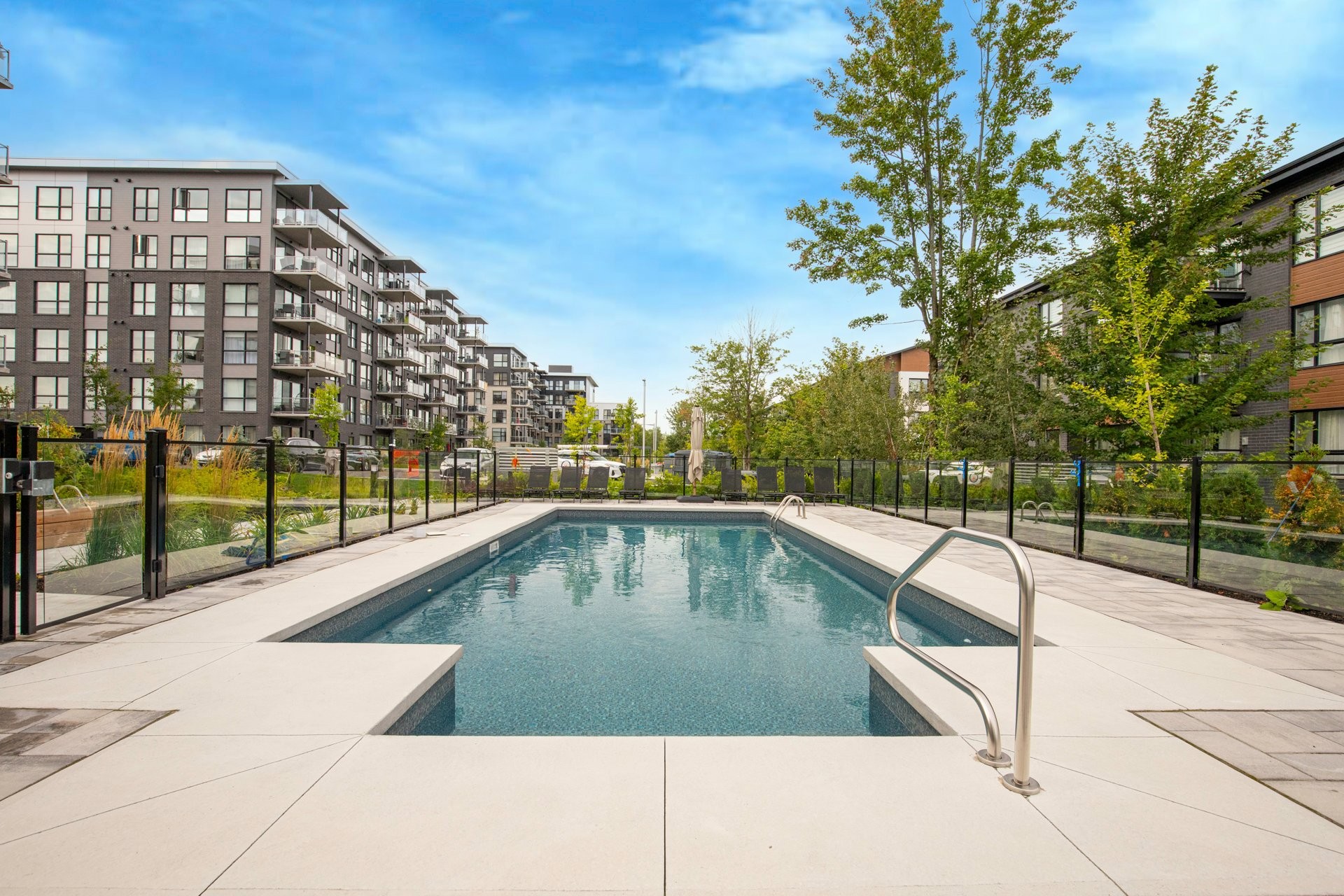 









4240


Rue Olivier-Fournier

, 201,
Longueuil (Saint-Hubert),




QC
J3Y1K6

