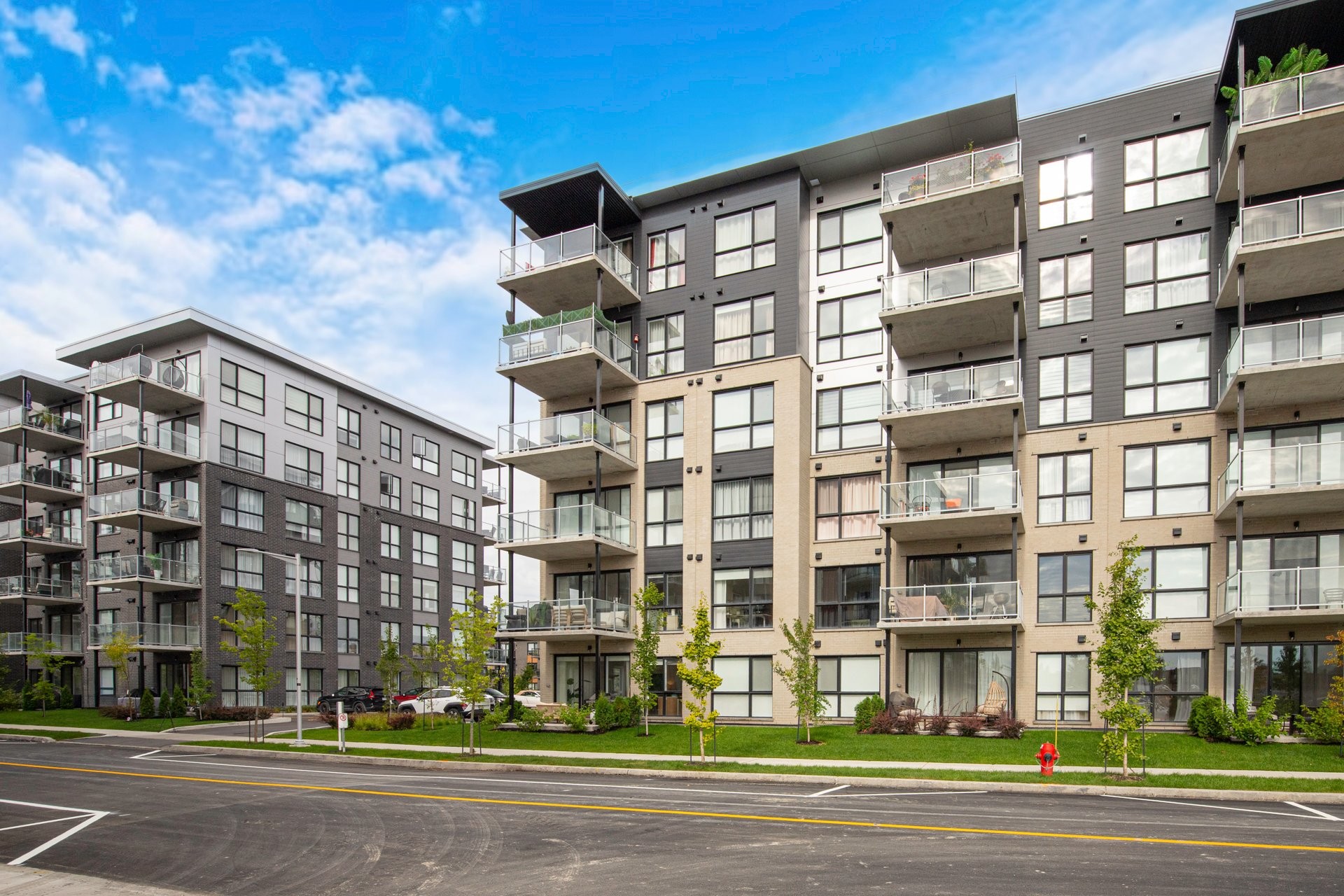 









4240


Rue Olivier-Fournier

, 201,
Longueuil (Saint-Hubert),




QC
J3Y1K6

