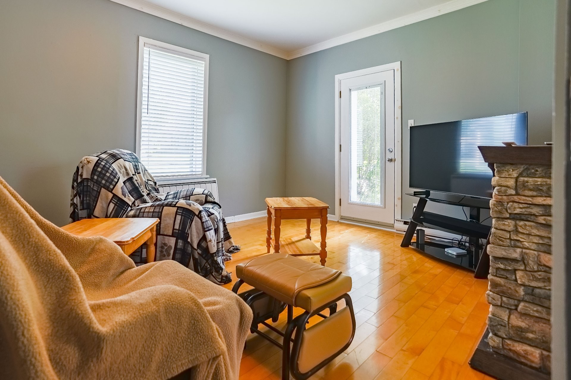 









100


Rue St-Jean

,
Sainte-Thècle,




QC
G0X3G0

