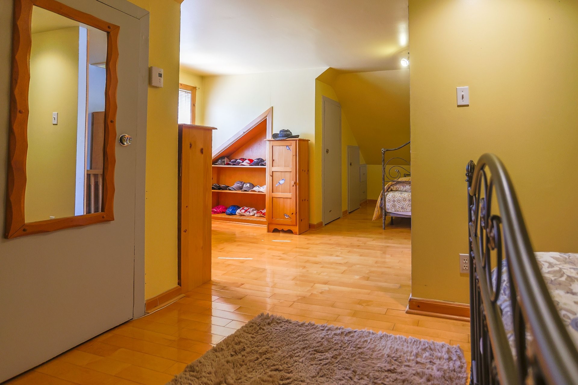 









100


Rue St-Jean

,
Sainte-Thècle,




QC
G0X3G0

