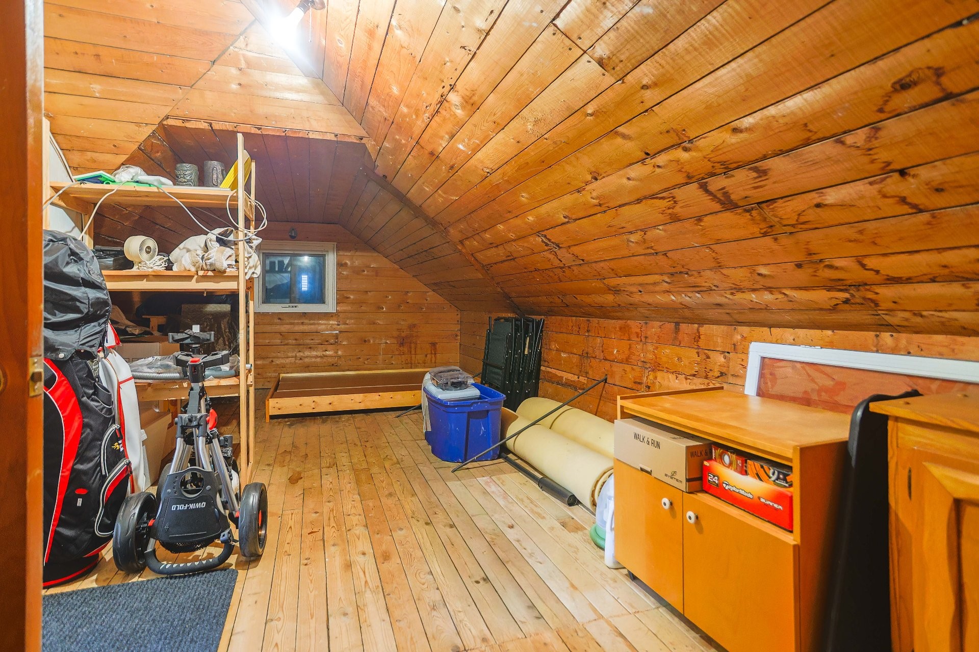 









100


Rue St-Jean

,
Sainte-Thècle,




QC
G0X3G0

