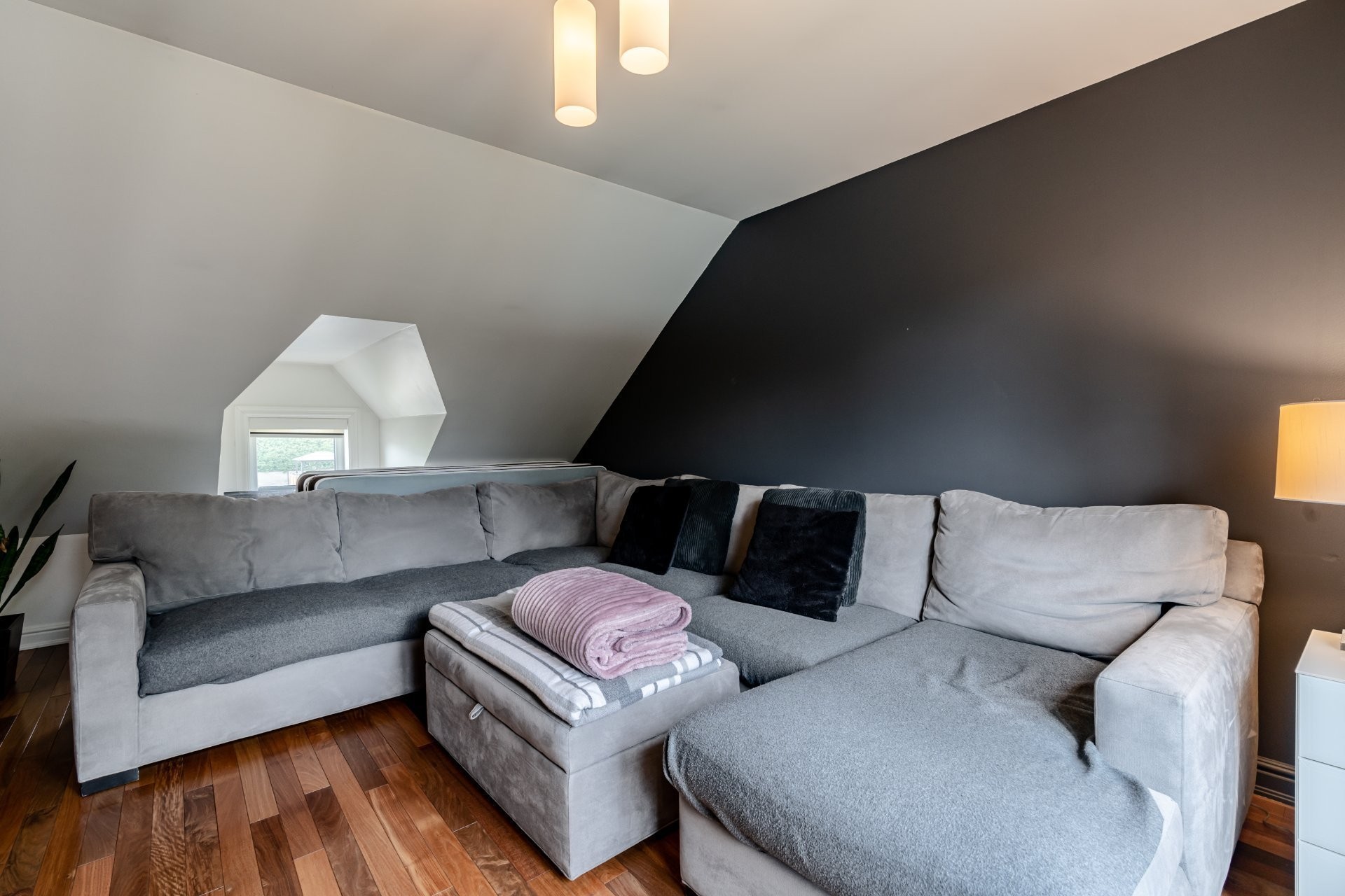 









238


Rue de la Renaissance

,
Blainville,




QC
J7B1S7


