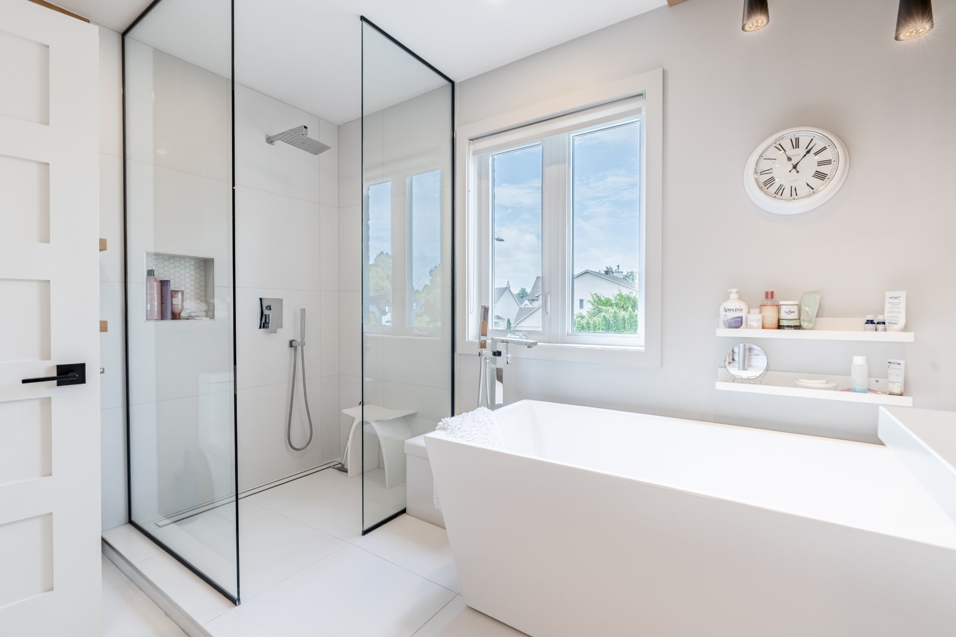 









238


Rue de la Renaissance

,
Blainville,




QC
J7B1S7

