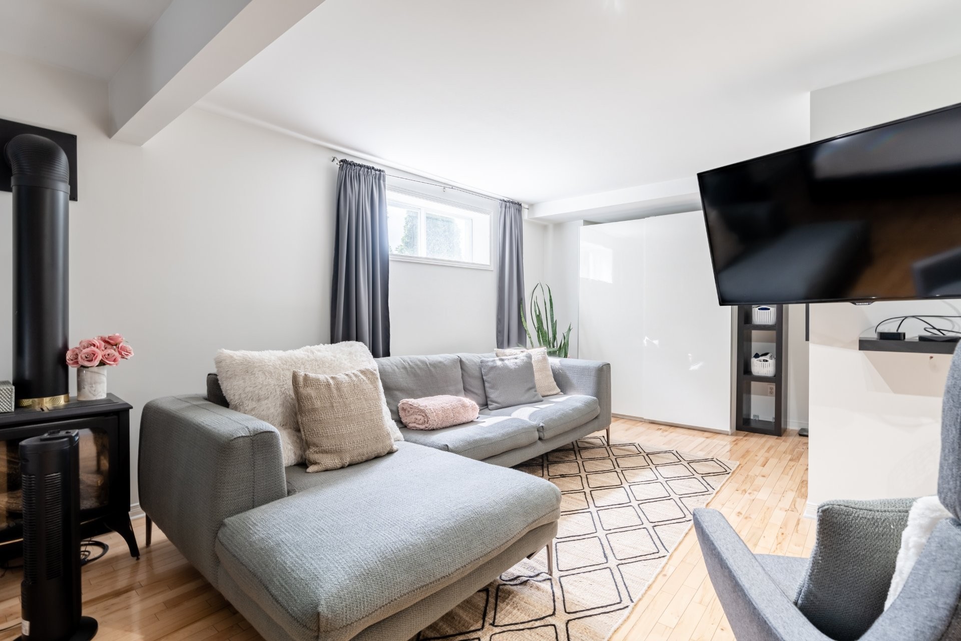 









238


Rue de la Renaissance

,
Blainville,




QC
J7B1S7

