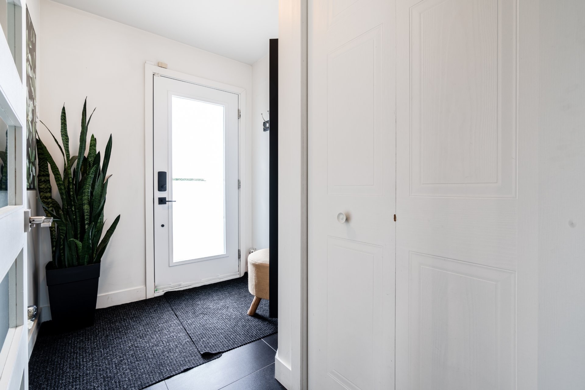 









238


Rue de la Renaissance

,
Blainville,




QC
J7B1S7

