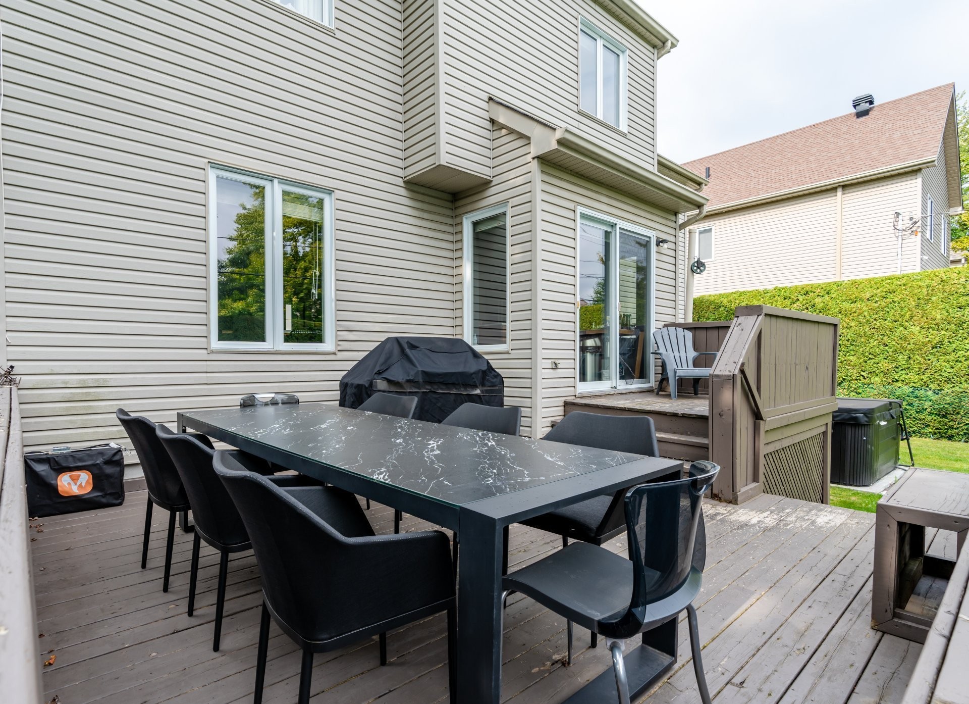 









238


Rue de la Renaissance

,
Blainville,




QC
J7B1S7

