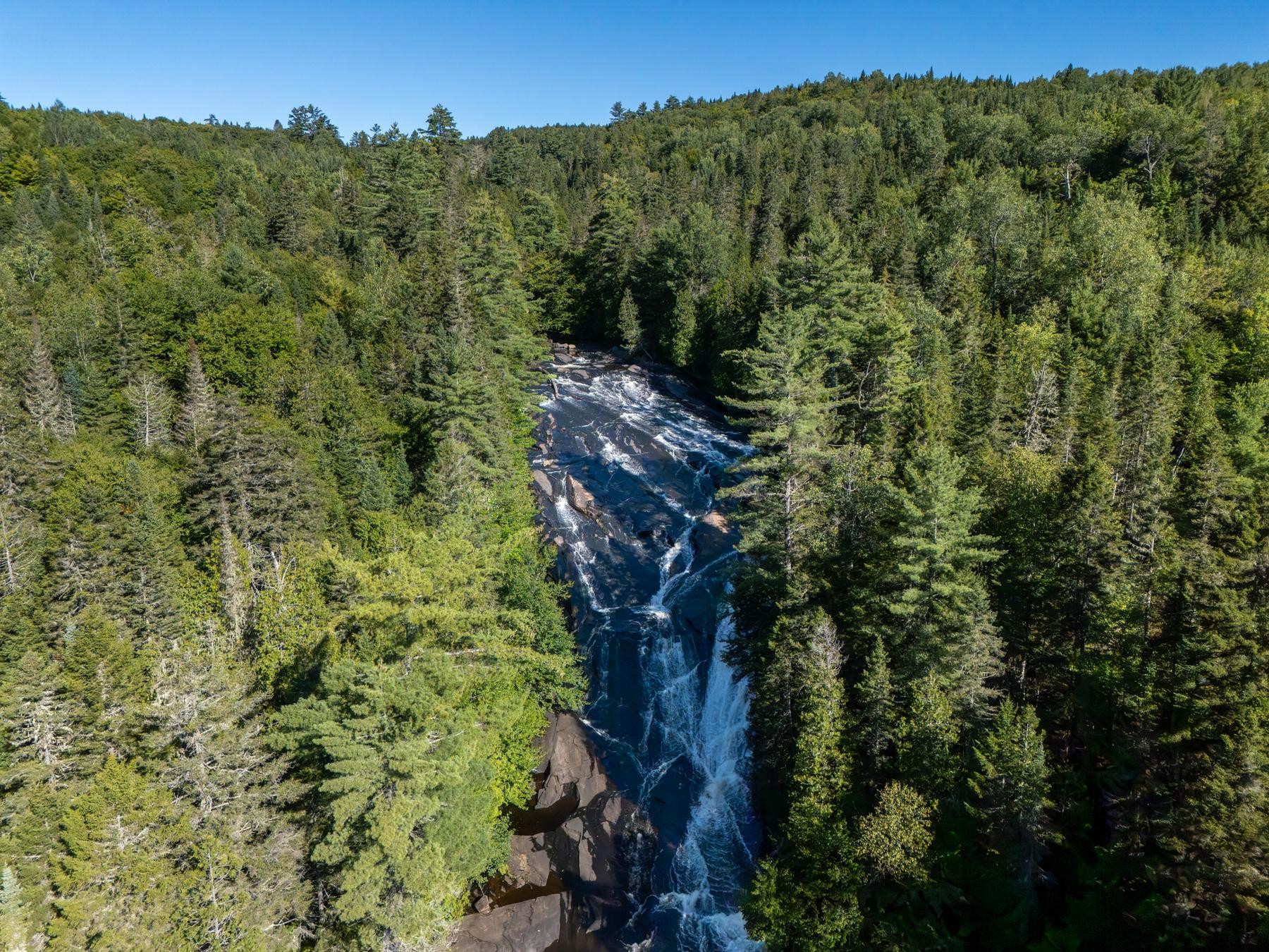 












Ch. des Cascades

,
Mandeville,







QC
J0K1L0

