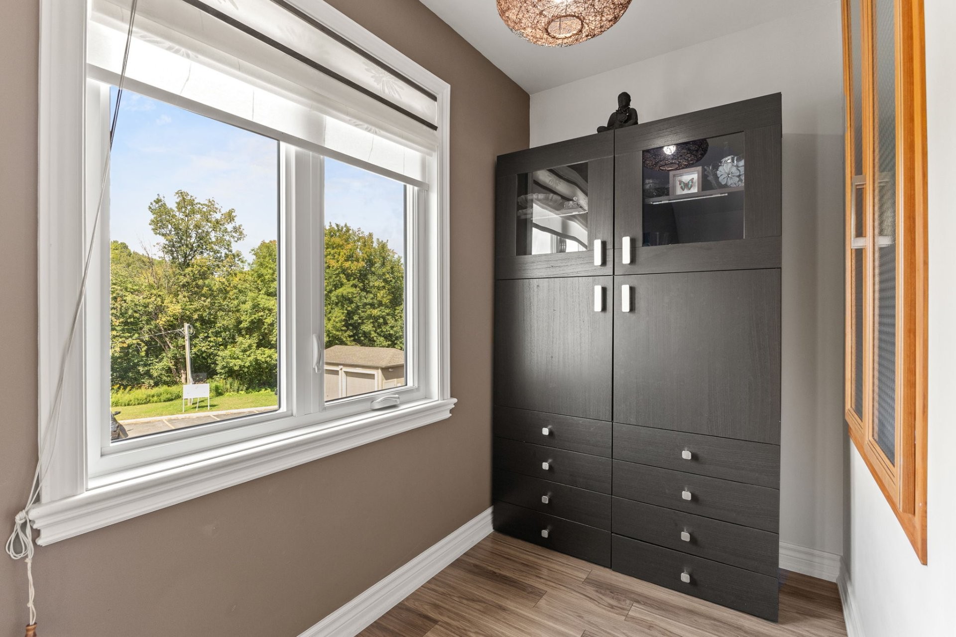 









63


Av. Gatineau

, 76,
Gatineau (Gatineau),




QC
J8T4J4

