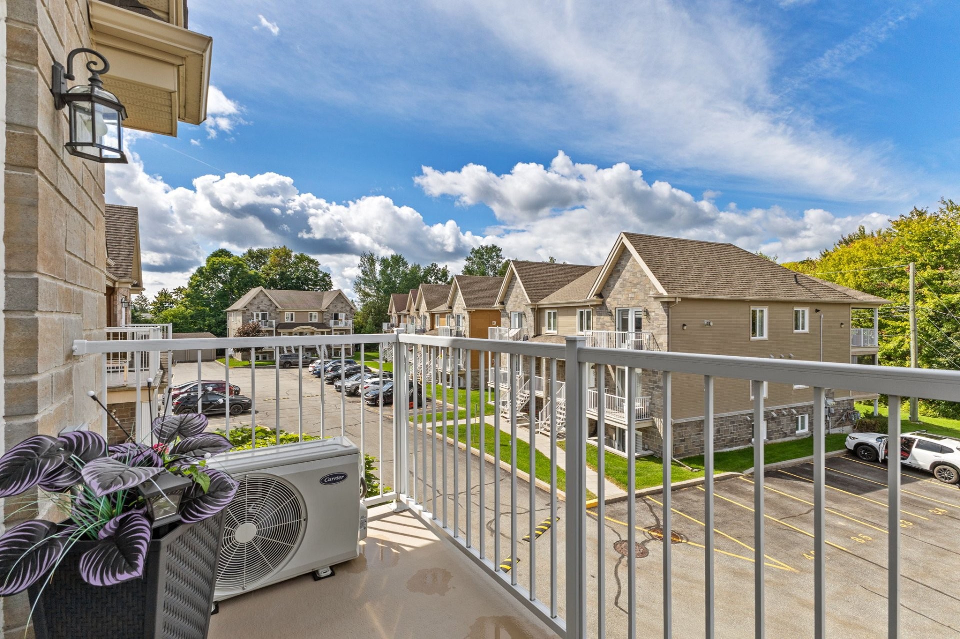 









63


Av. Gatineau

, 76,
Gatineau (Gatineau),




QC
J8T4J4

