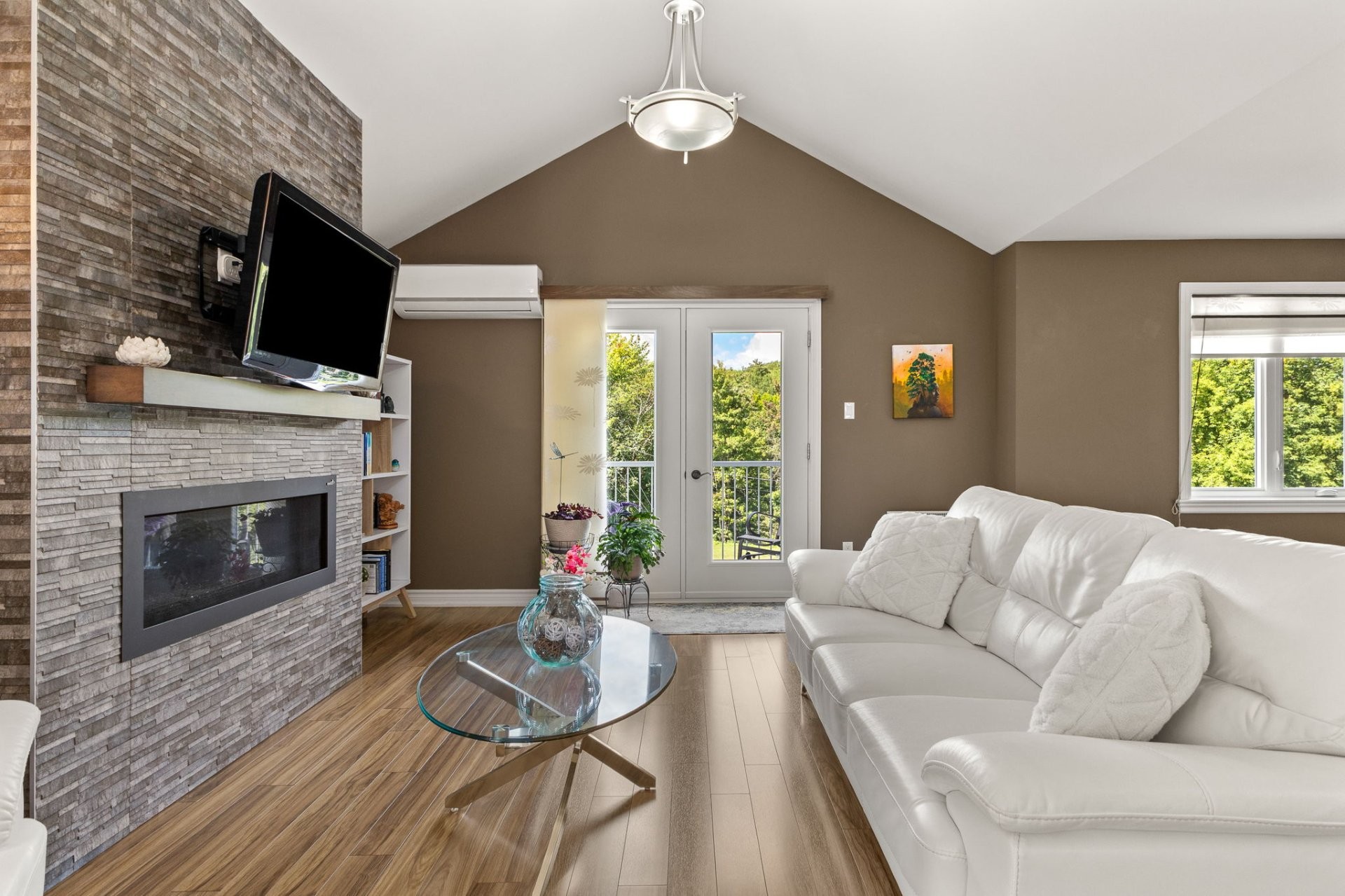 









63


Av. Gatineau

, 76,
Gatineau (Gatineau),




QC
J8T4J4

