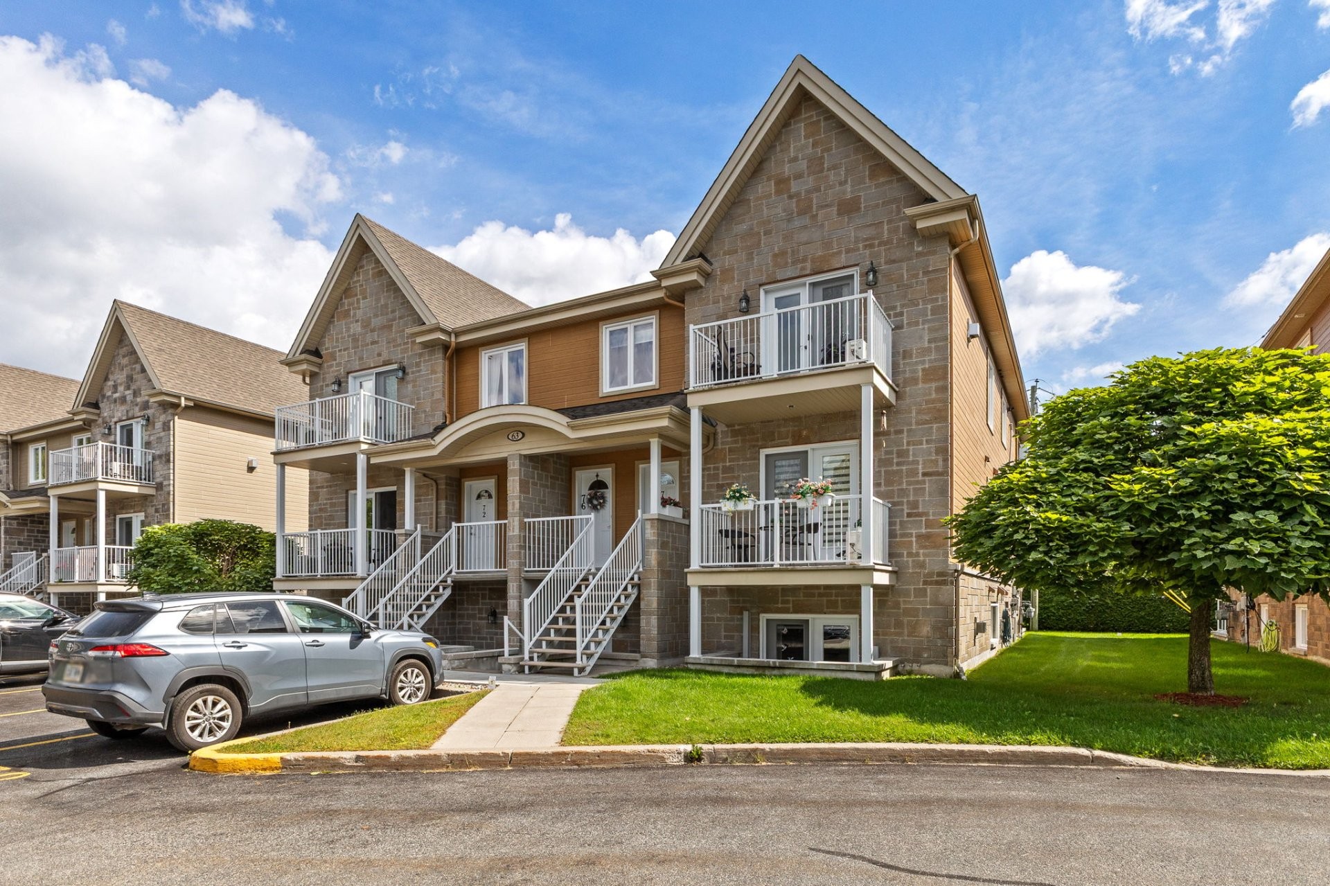 









63


Av. Gatineau

, 76,
Gatineau (Gatineau),




QC
J8T4J4

