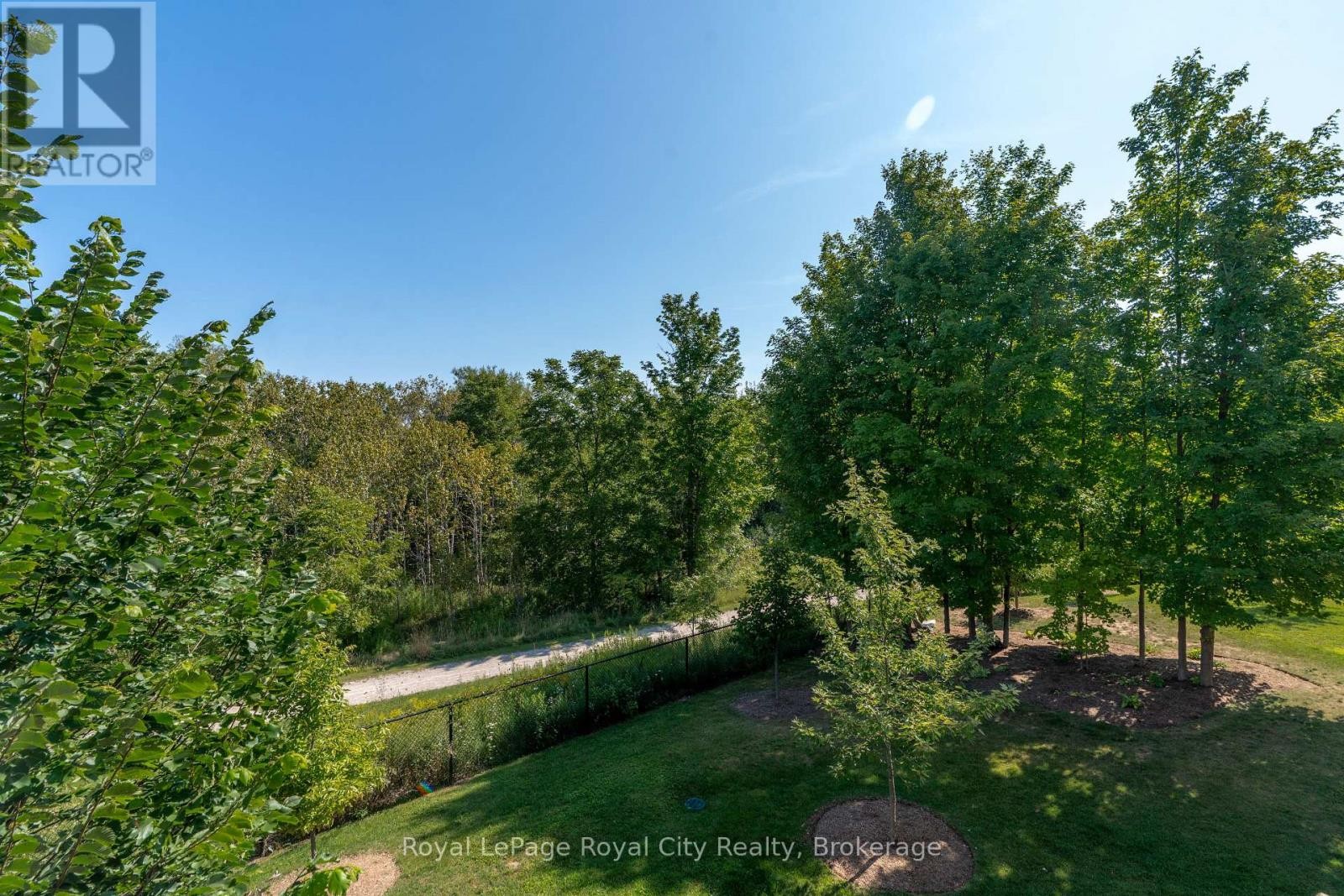 












7 - 269 WATSON PARKWAY N

,
Guelph (Grange Road),




Ontario
N1E0R3

