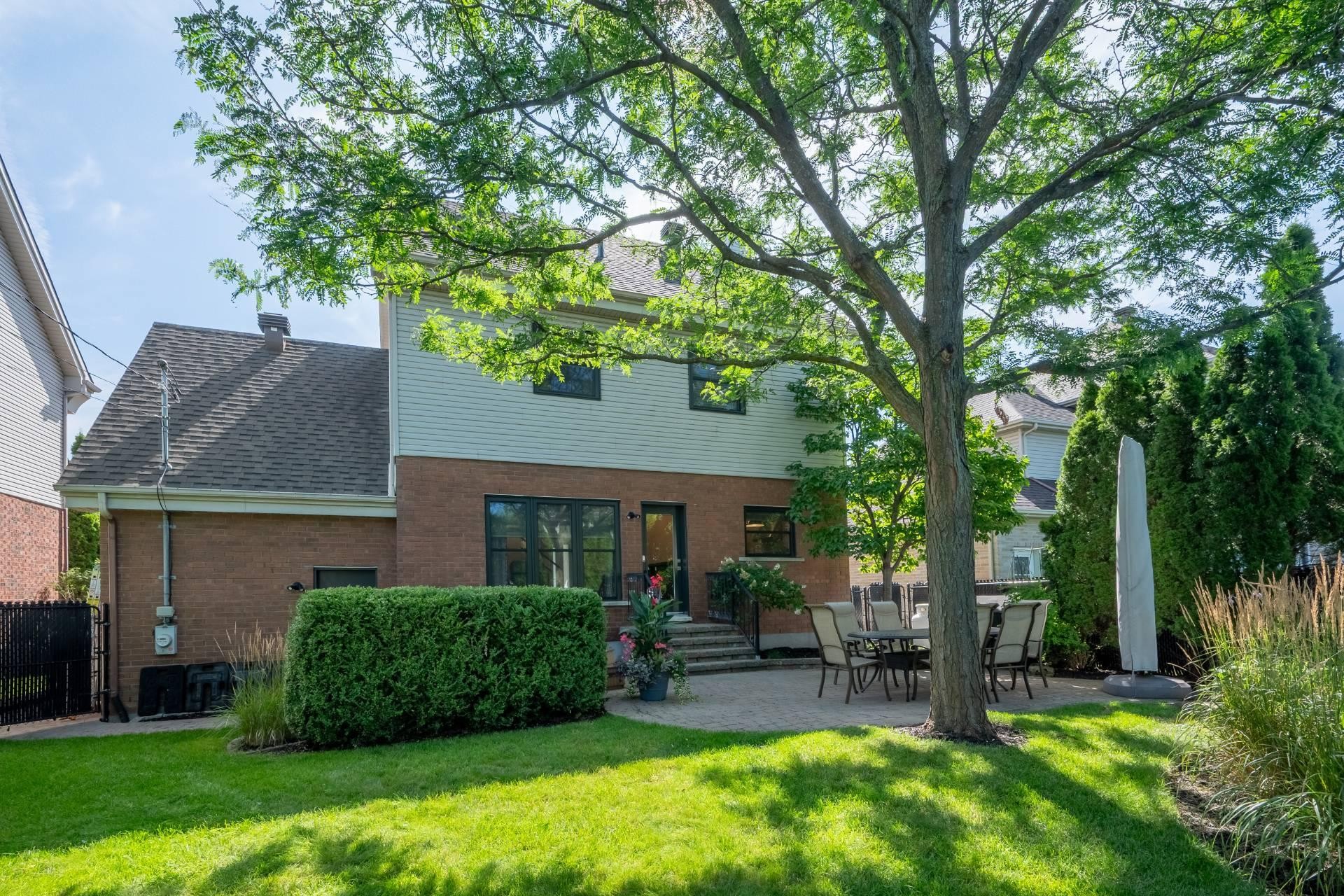 









22


Rue de Chantilly

,
Candiac,




QC
J5R6C5

