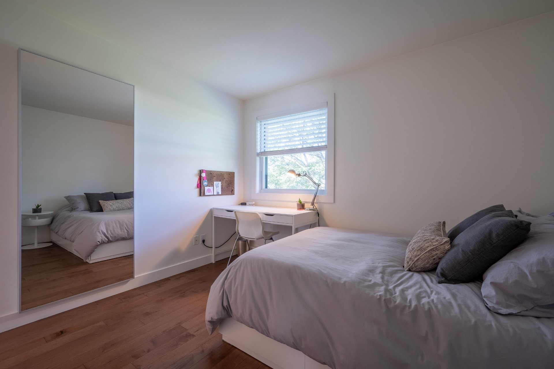 









22


Rue de Chantilly

,
Candiac,




QC
J5R6C5

