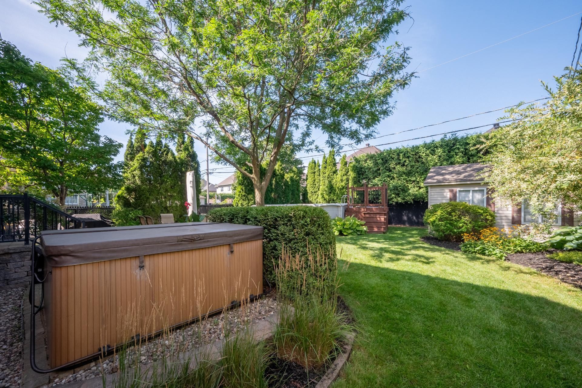 









22


Rue de Chantilly

,
Candiac,




QC
J5R6C5

