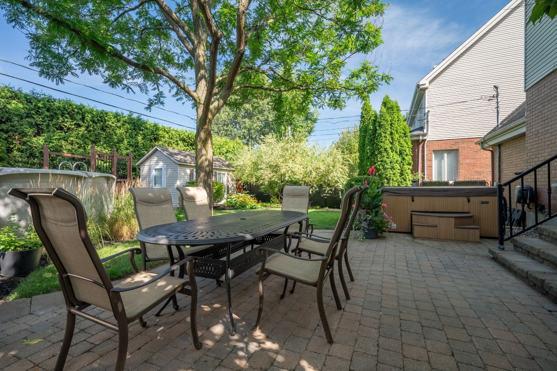 









22


Rue de Chantilly

,
Candiac,




QC
J5R6C5

