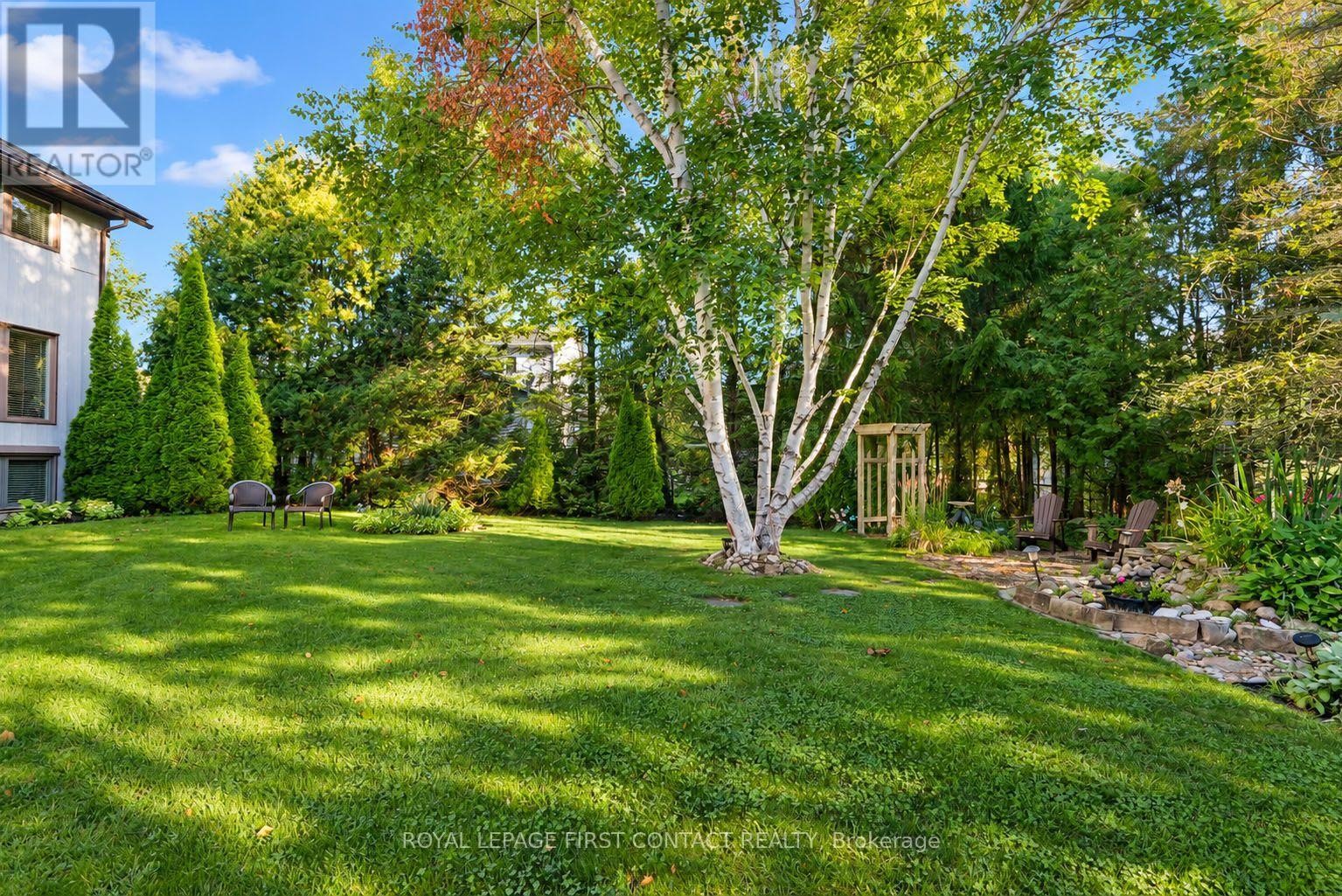 












3847 WEST STREET

,
Innisfil,




Ontario
L9S2L8

