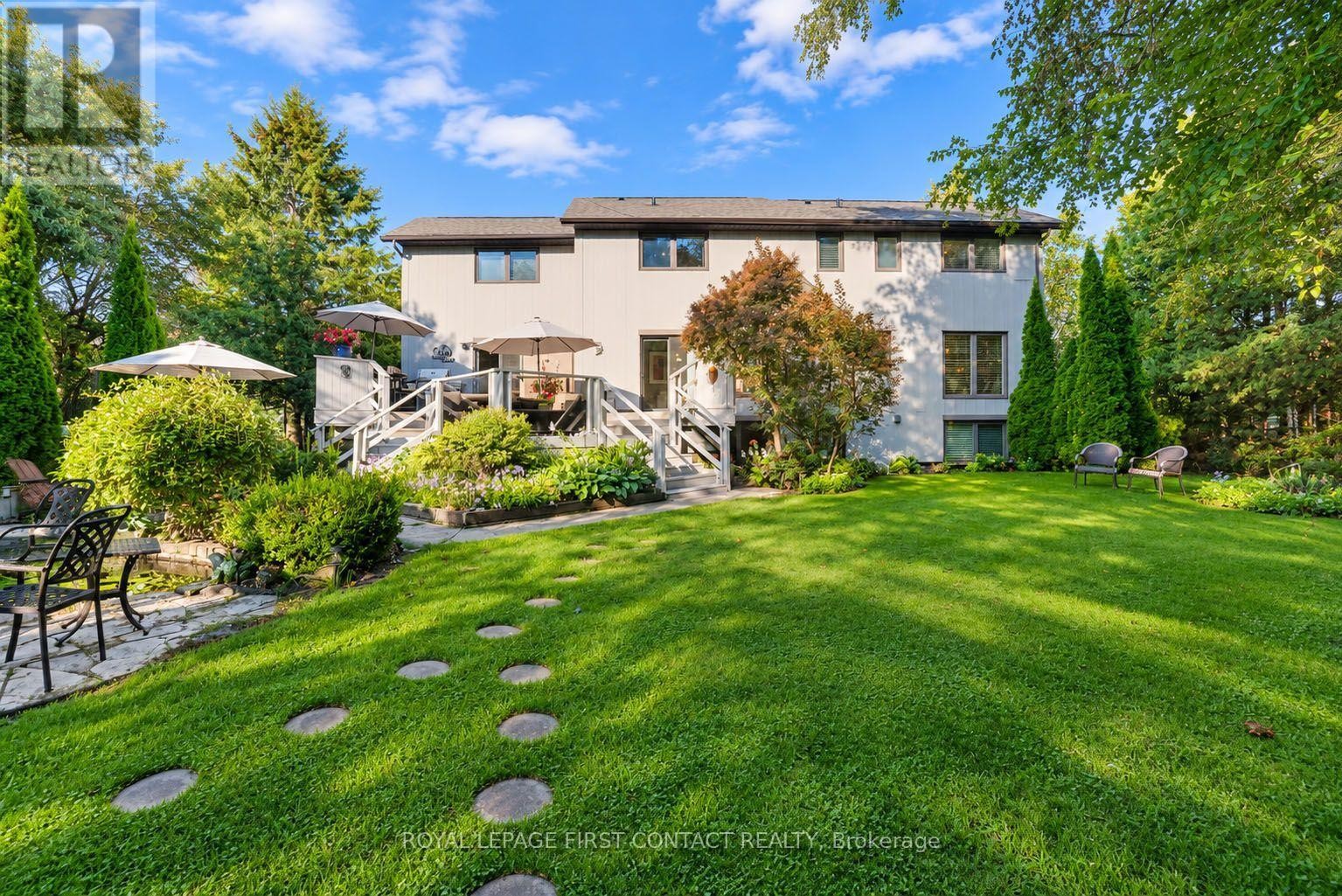 












3847 WEST STREET

,
Innisfil,




Ontario
L9S2L8

