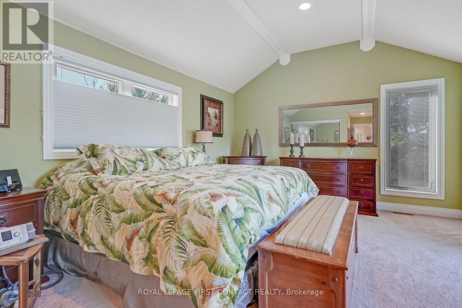 












3847 WEST STREET

,
Innisfil,




Ontario
L9S2L8

