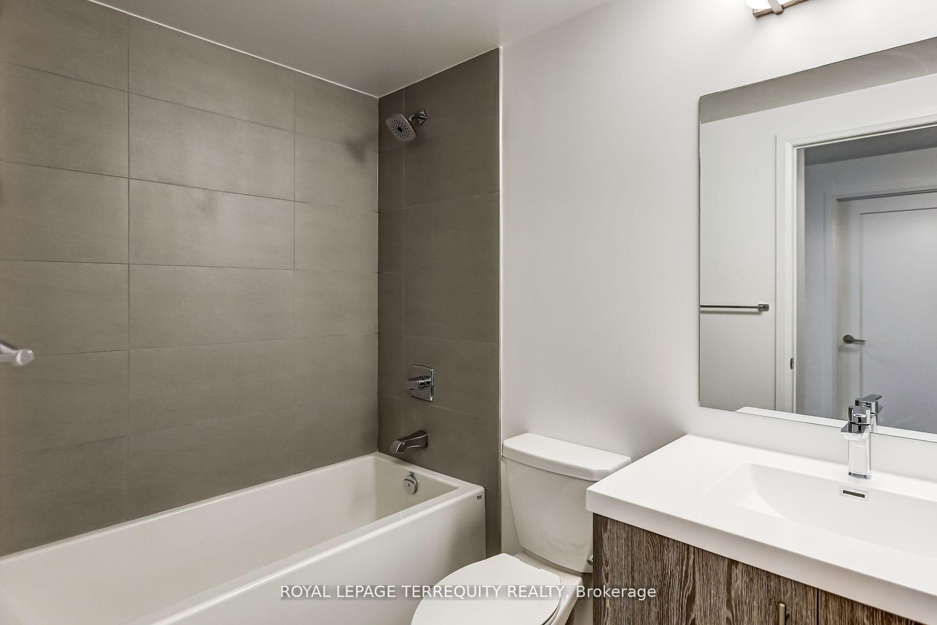 









286


Main

Street, 1906,
Toronto,




ON
M4C 0B3

