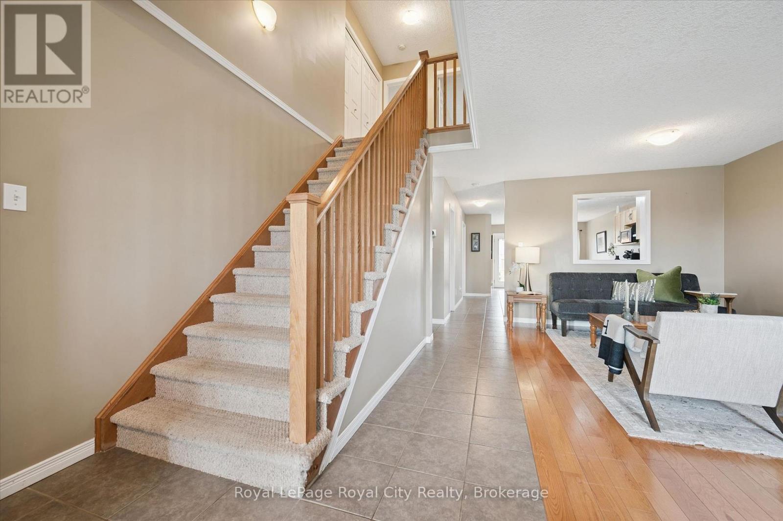 












105 SPENCER DRIVE

,
Centre Wellington (Elora/Salem),




Ontario
N0B1S0

