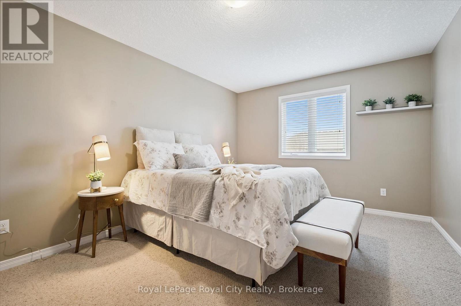 












105 SPENCER DRIVE

,
Centre Wellington (Elora/Salem),




Ontario
N0B1S0

