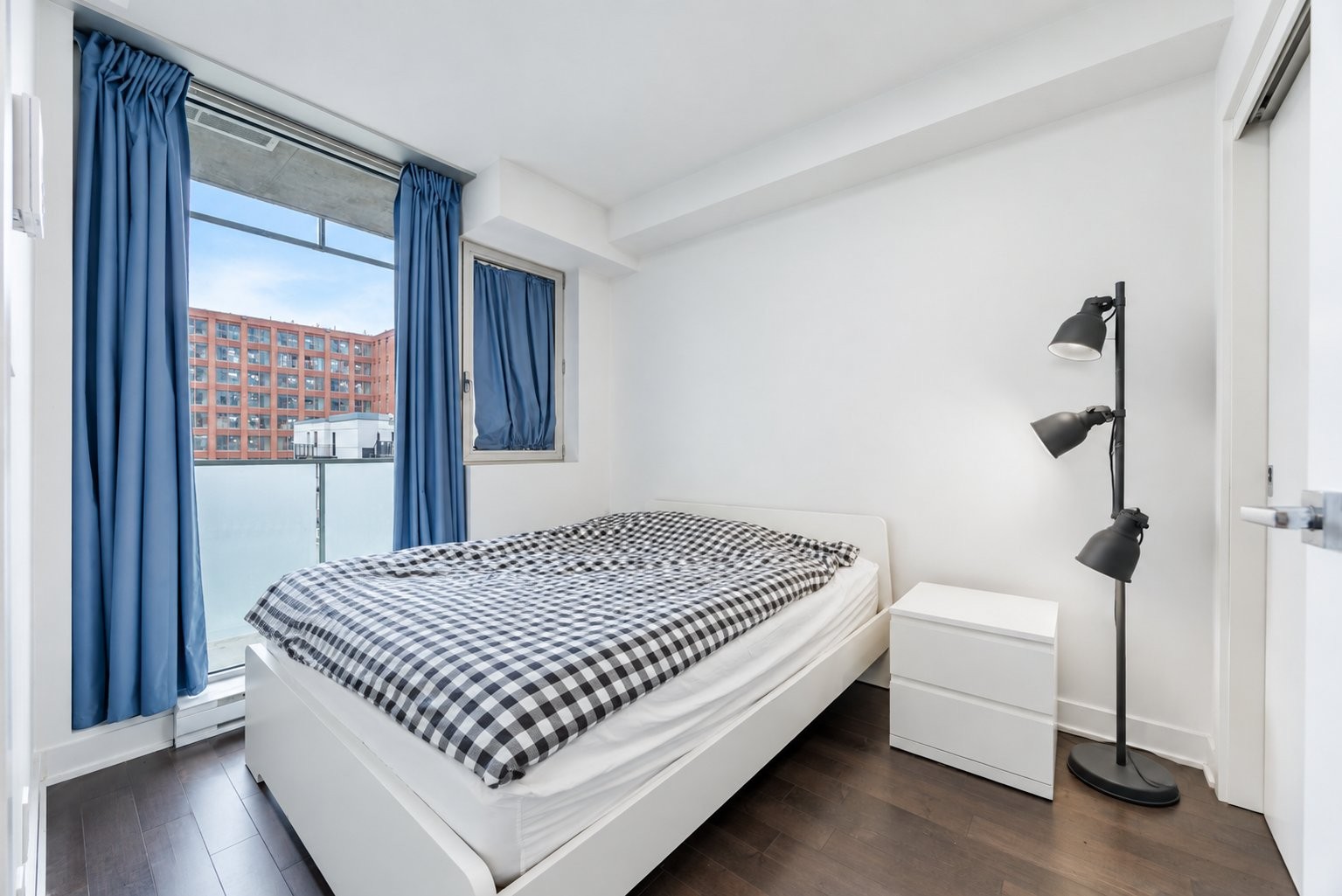 









1211


Rue Drummond

, 604,
Montréal (Ville-Marie),




QC
H3G0E6

