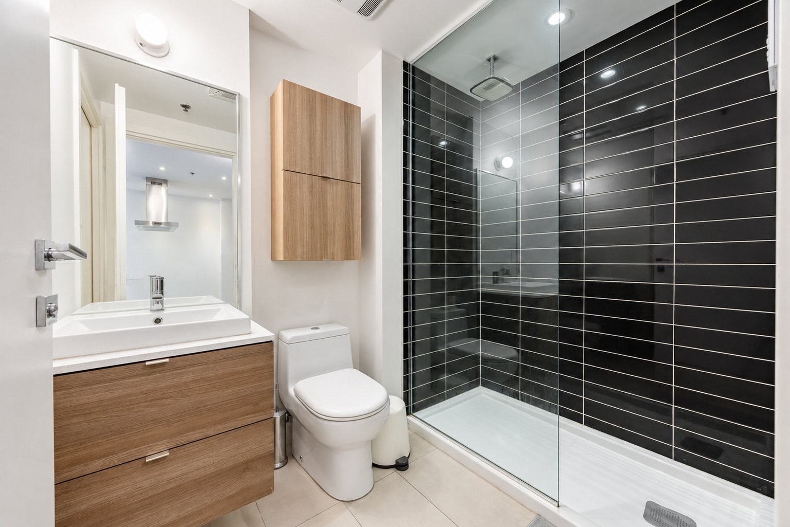 









1211


Rue Drummond

, 604,
Montréal (Ville-Marie),




QC
H3G0E6

