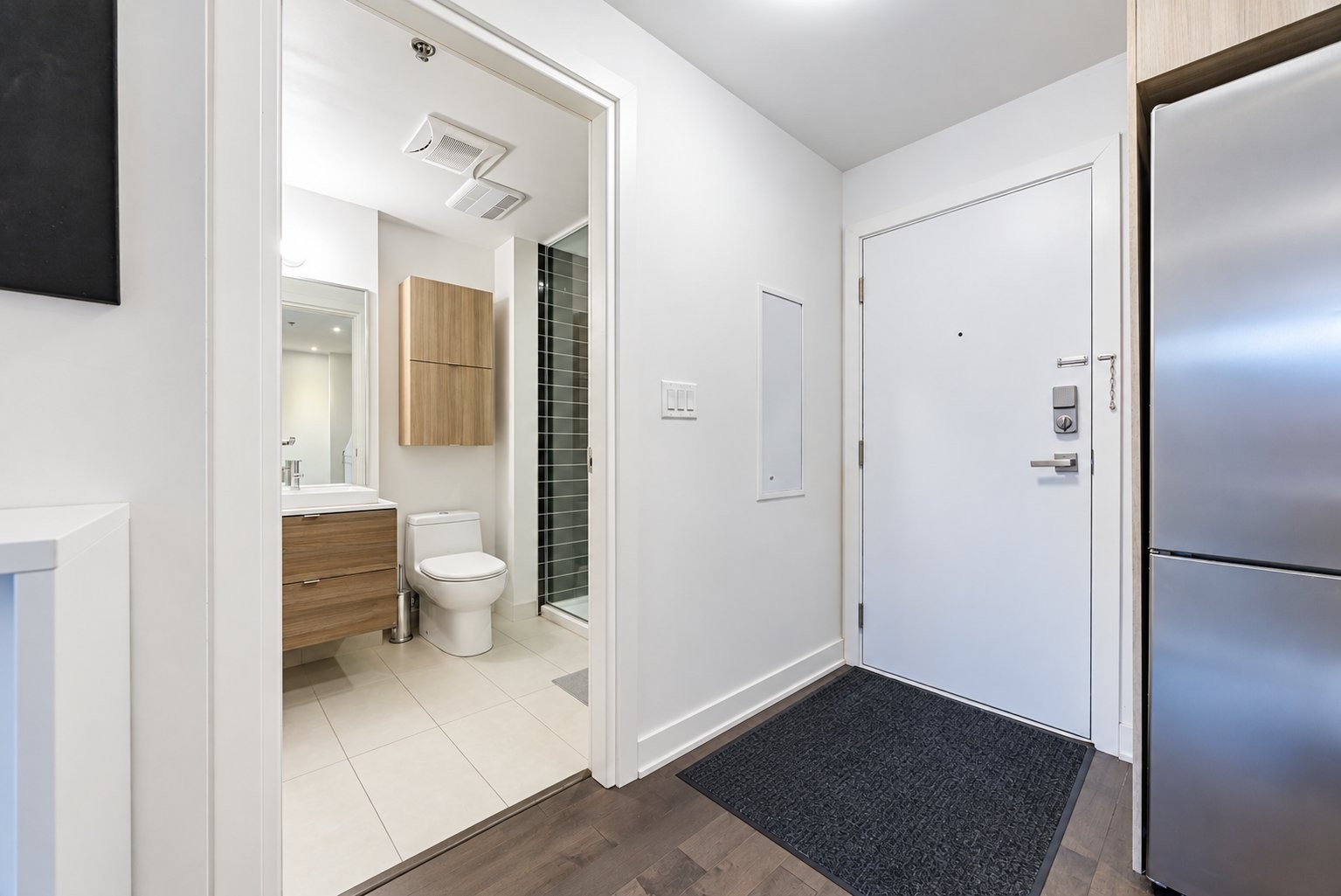 









1211


Rue Drummond

, 604,
Montréal (Ville-Marie),




QC
H3G0E6

