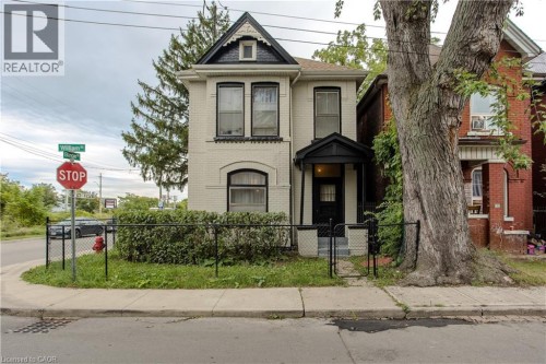 Featured Listing Photo 