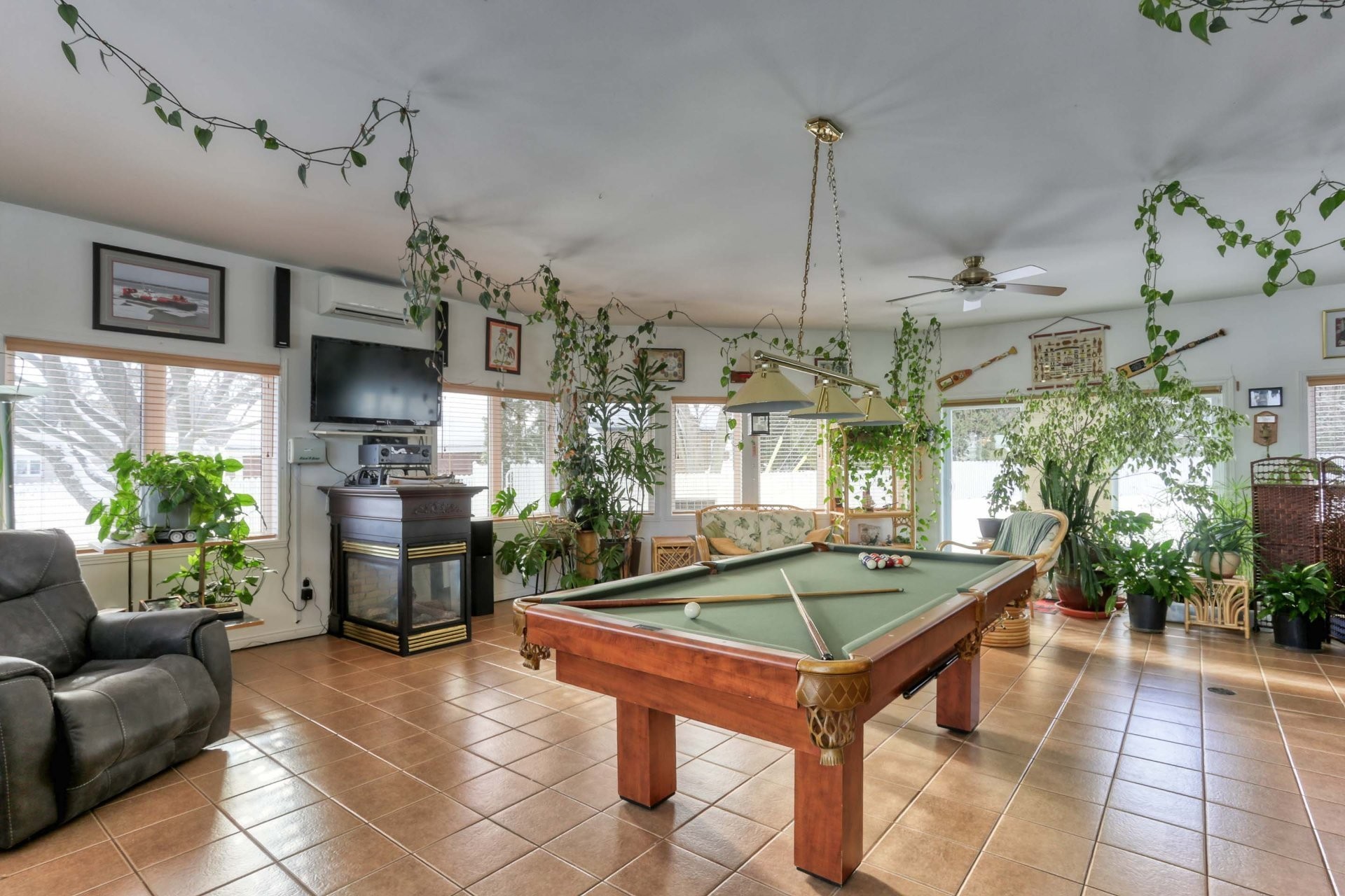 









3430


Rue de Lyon

,
Trois-Rivières,




QC
G8Y3L8

