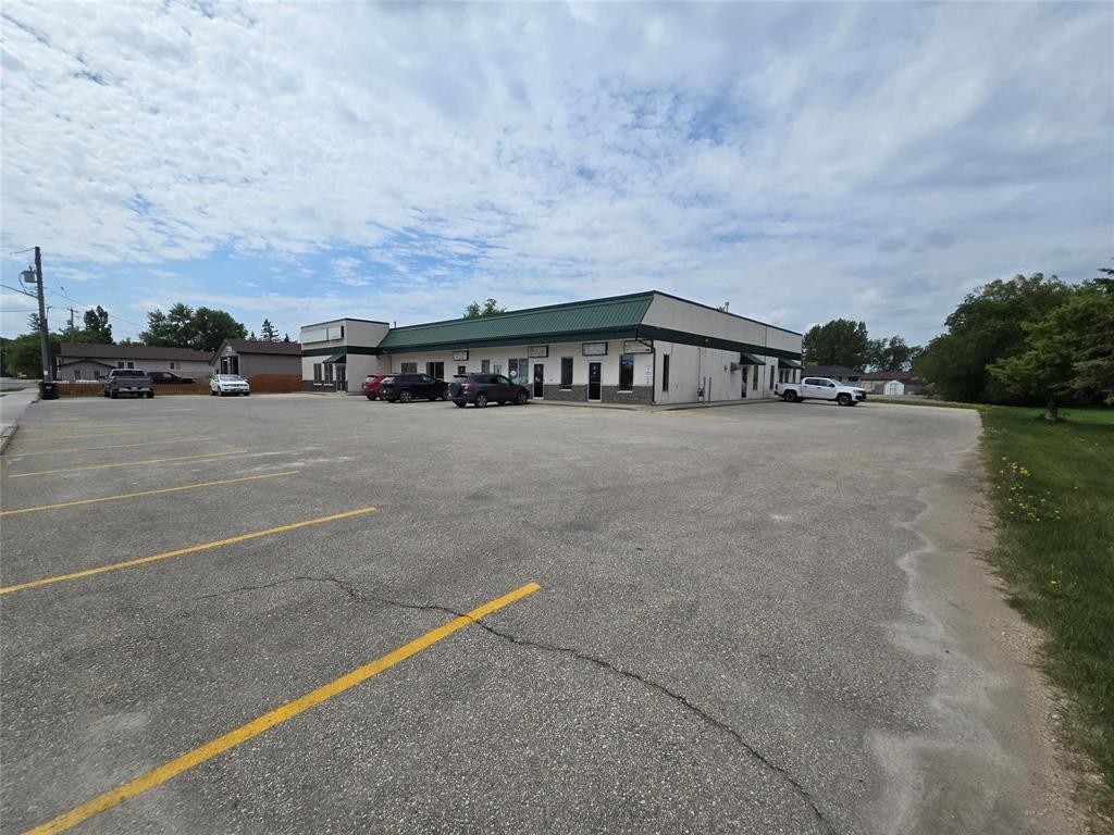 












449 Main Street

,
Ile Des Chenes,




Manitoba
R0A0T0

