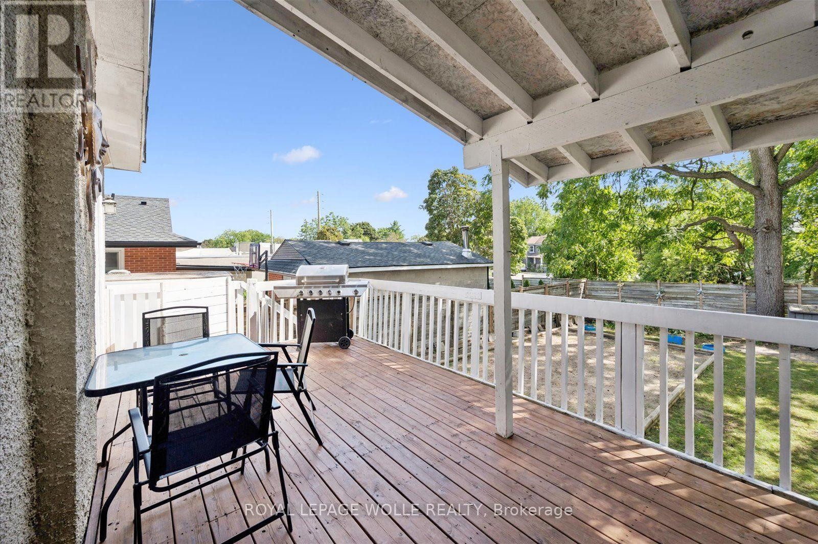 












99 CEDAR STREET

,
Cambridge,




Ontario
N1S1V7


