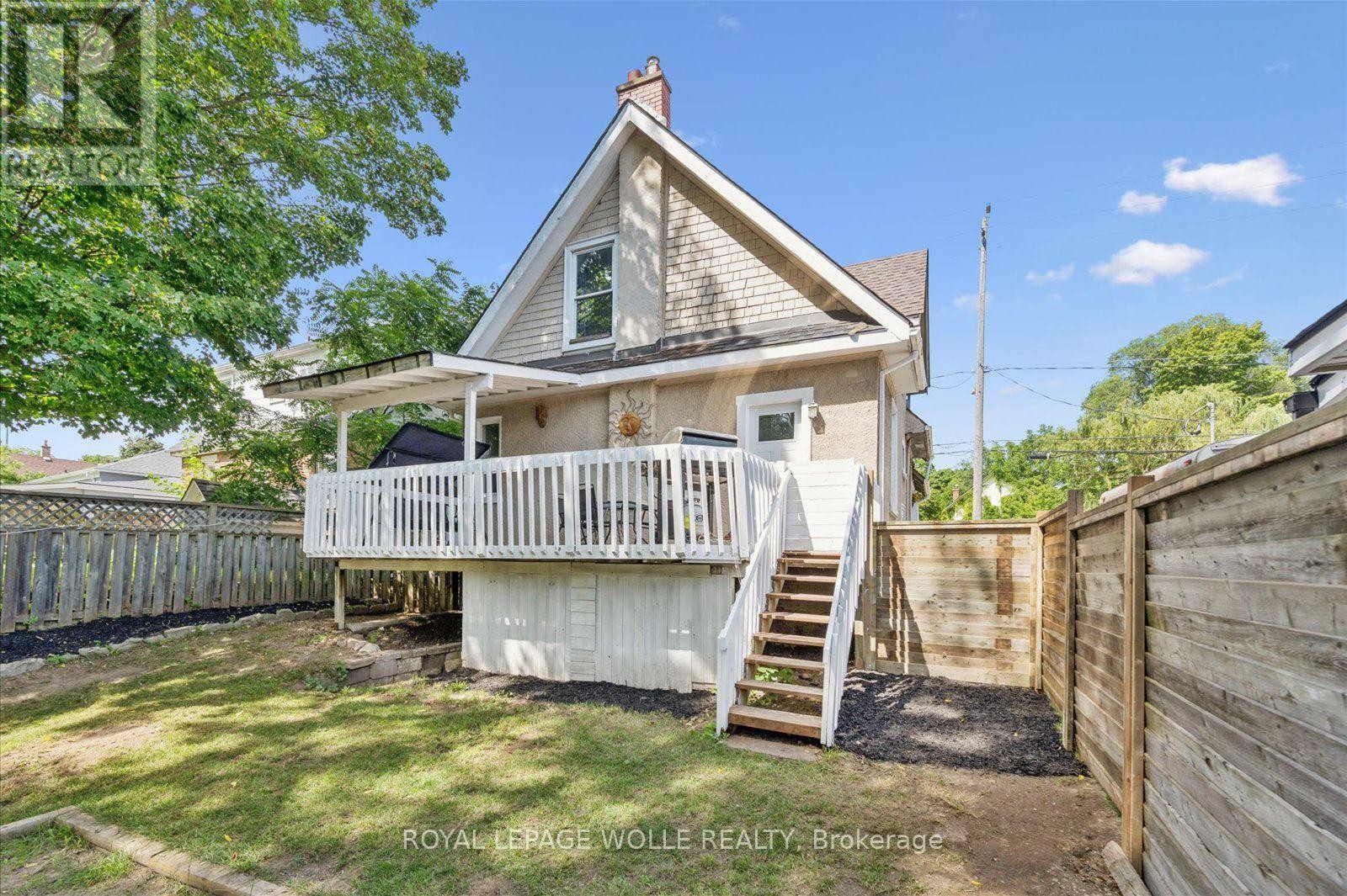 












99 CEDAR STREET

,
Cambridge,




Ontario
N1S1V7


