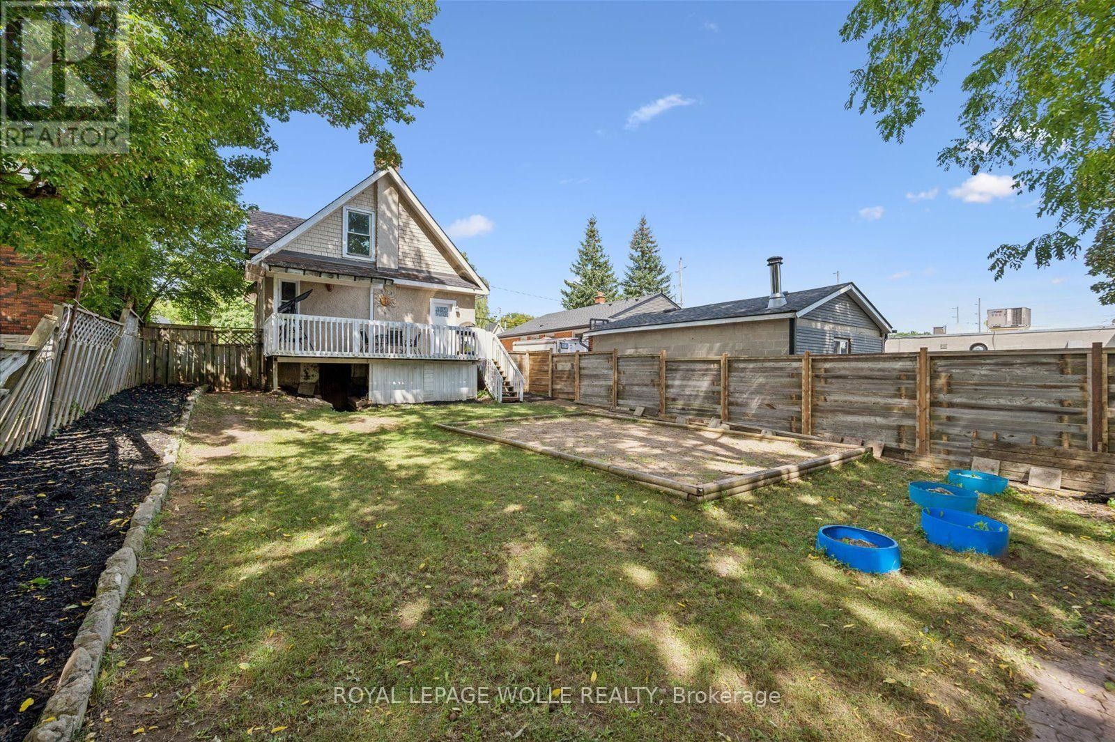 












99 CEDAR STREET

,
Cambridge,




Ontario
N1S1V7

