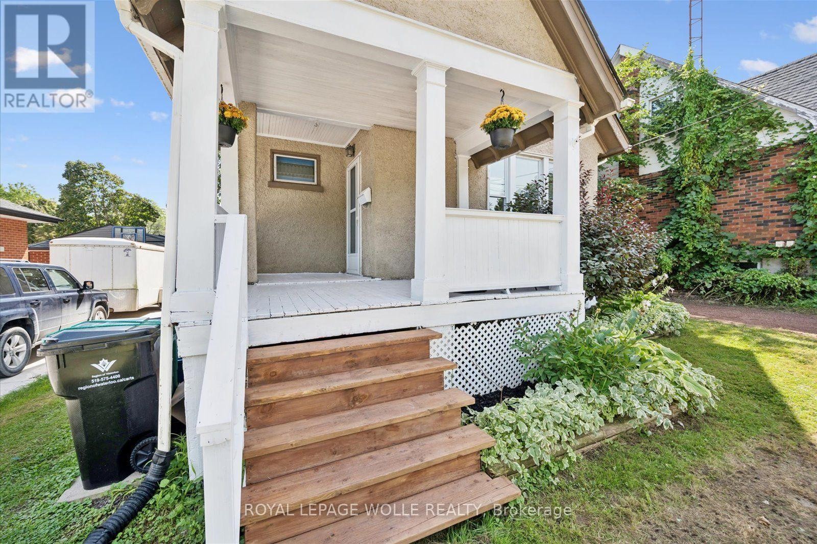 












99 CEDAR STREET

,
Cambridge,




Ontario
N1S1V7

