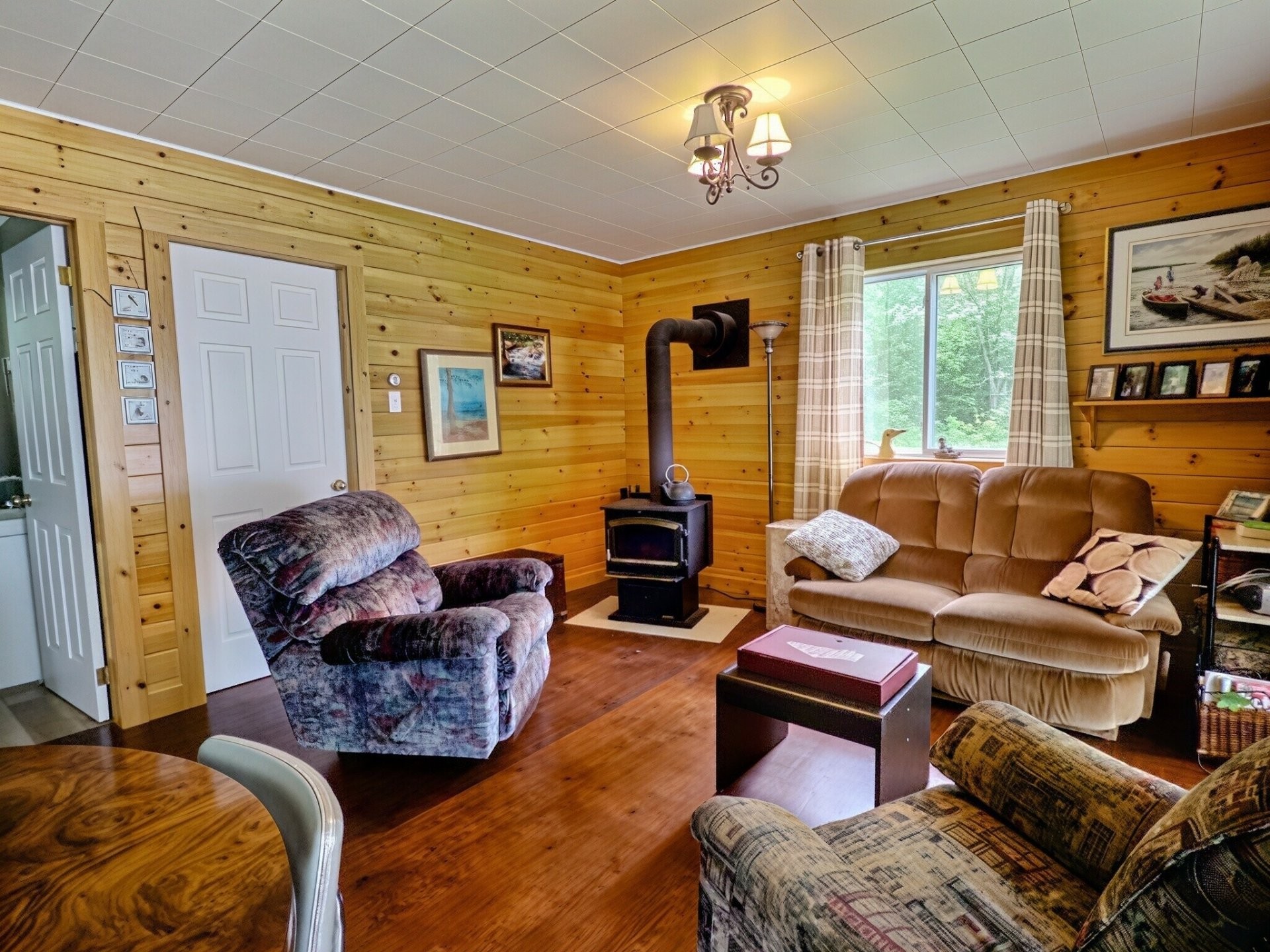 









13


Ch. du Lac-Brisebois

,
Latulipe-et-Gaboury,




QC
J0Z2N0

