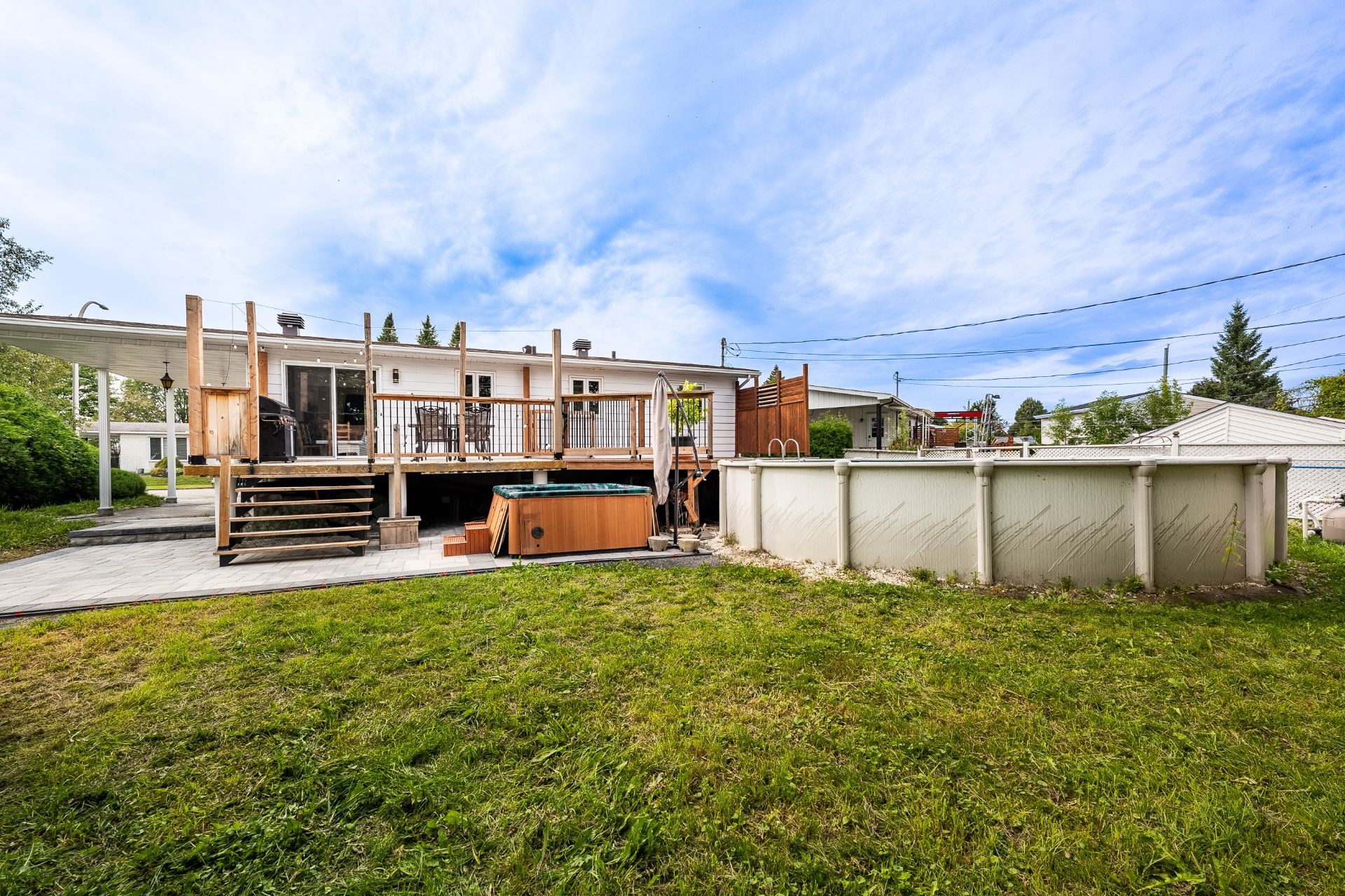 









16240


Rue des Sorbiers

,
Saint-Hyacinthe,




QC
J2T4M1

